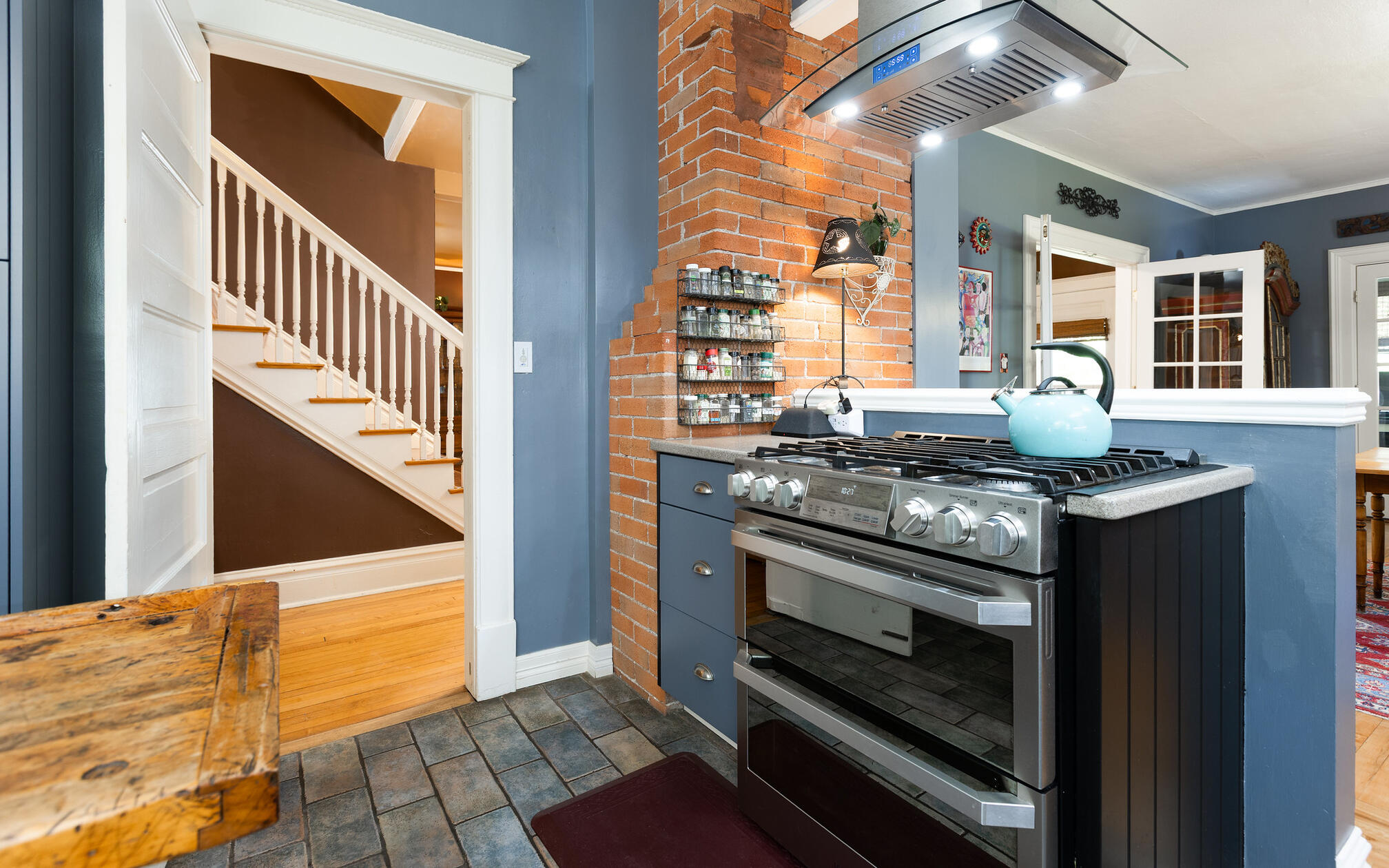 Cozy kitchen in a beautiful home in the North End neighborhood. Interior Real Estate photography in Colorado Springs.