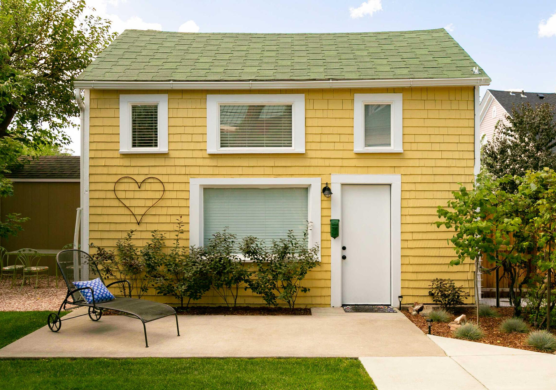 Cozy Yellow House Sanden Photo Colorado Springs Real Estate Photography House